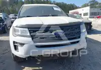 2019 Ford EXPLORER photo