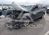 2019 Ford EXPLORER photo