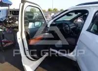 2019 Ford EXPLORER photo