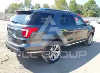 2019 Ford EXPLORER photo