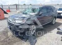2019 Ford EXPLORER photo