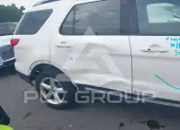 2019 Ford EXPLORER photo