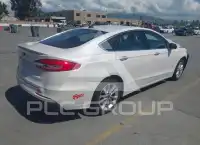 2019 Ford FUSION фото