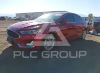 2019 Ford FUSION photo