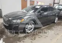 2019 Ford FUSION photo