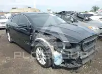 2019 Ford FUSION photo
