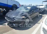 2019 Ford FUSION photo