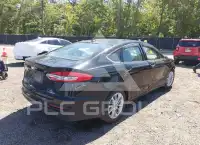 2019 Ford FUSION photo