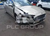 2019 Ford FUSION photo