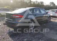2019 Ford FUSION фото
