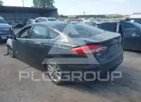 2019 Ford FUSION photo