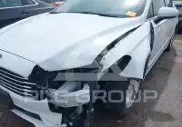 2019 Ford FUSION photo