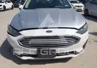 2019 Ford FUSION фото