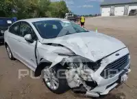 2019 Ford FUSION фото