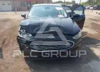2019 Ford FUSION фото