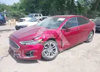 2019 Ford FUSION photo