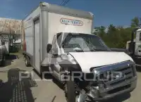 2019 Ford E-450 фото