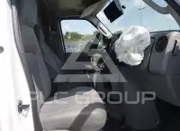 2019 Ford E-350 фото