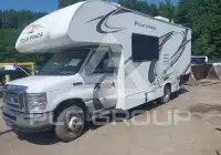 2019 Ford E-350 фото