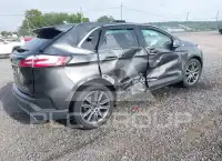 2019 Ford EDGE photo