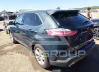 2019 Ford EDGE photo