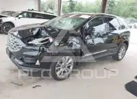 2019 Ford EDGE photo