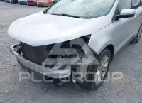 2019 Ford EDGE photo