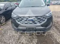 2019 Ford EDGE photo