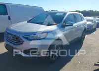 2019 Ford EDGE photo