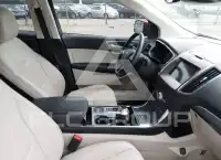 2019 Ford EDGE photo