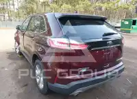 2019 Ford EDGE photo