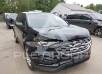 2019 Ford EDGE photo