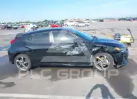 2019 Hyundai Veloster photo