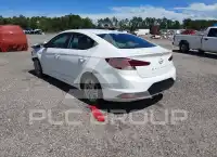 2019 Hyundai Elantra фото