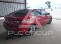 2019 Hyundai Elantra photo