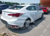 2019 Hyundai Elantra фото