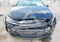 2019 Hyundai Elantra фото