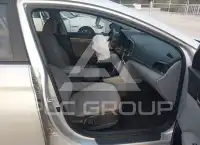2019 Hyundai Elantra фото