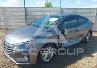 2019 Hyundai Elantra фото