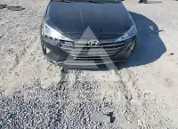 2019 Hyundai Elantra фото