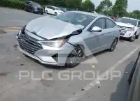 2019 Hyundai Elantra photo