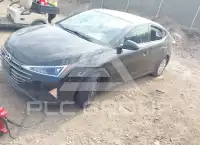 2019 Hyundai Elantra photo