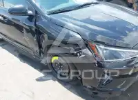 2019 Hyundai Elantra photo