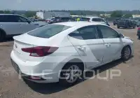 2019 Hyundai Elantra фото