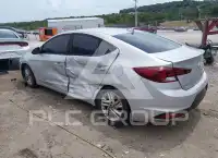 2019 Hyundai Elantra фото