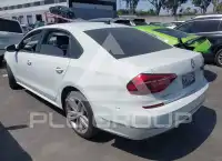 2019 Volkswagen Passat фото