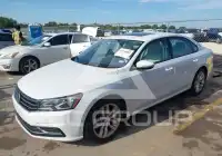 2019 Volkswagen Passat photo