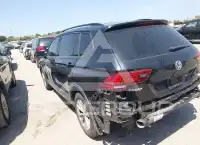 2019 Volkswagen Tiguan photo