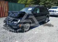 2019 Volkswagen Tiguan photo