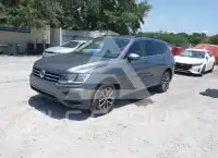2019 Volkswagen Tiguan фото